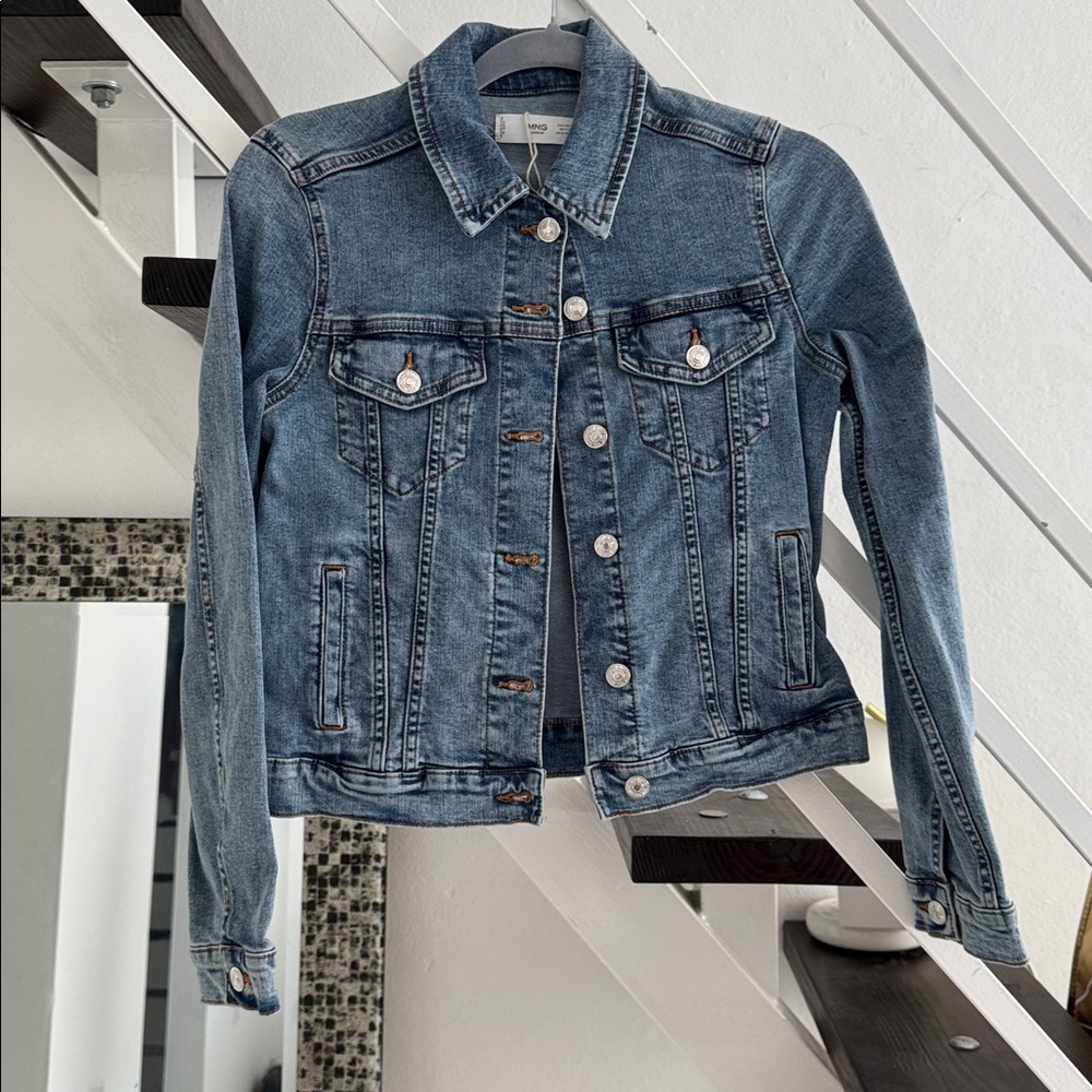 Stylish Blue Denim Jacket